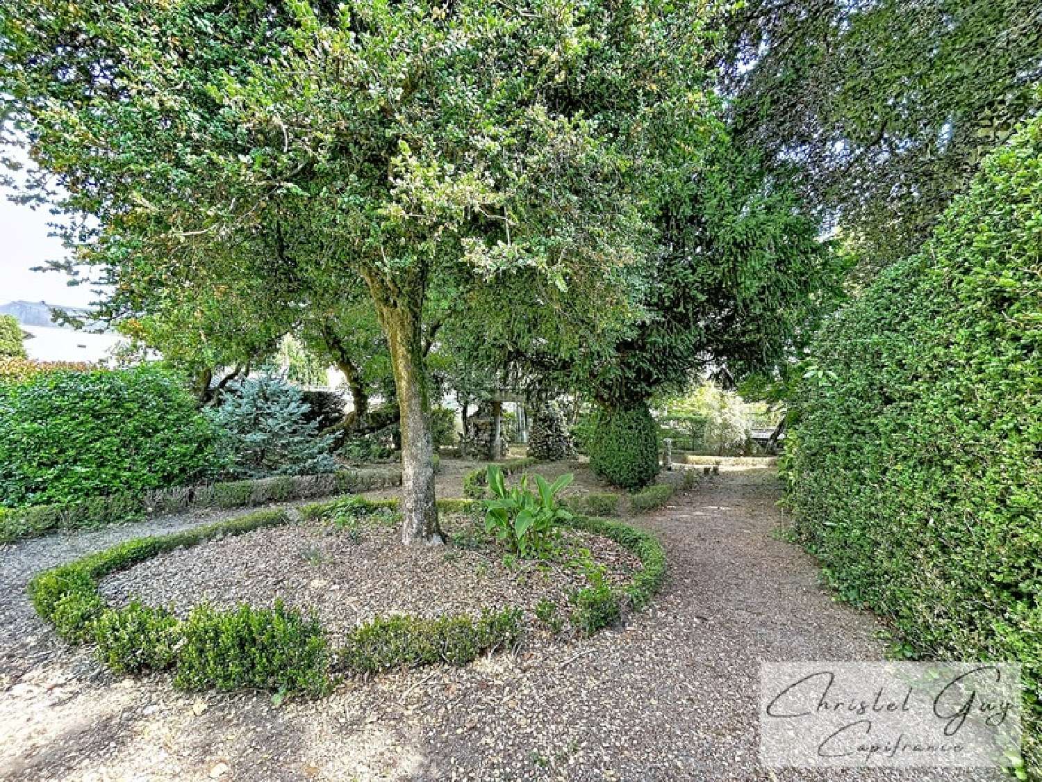 te koop herenhuis La Chartre-sur-le-Loir Sarthe 6