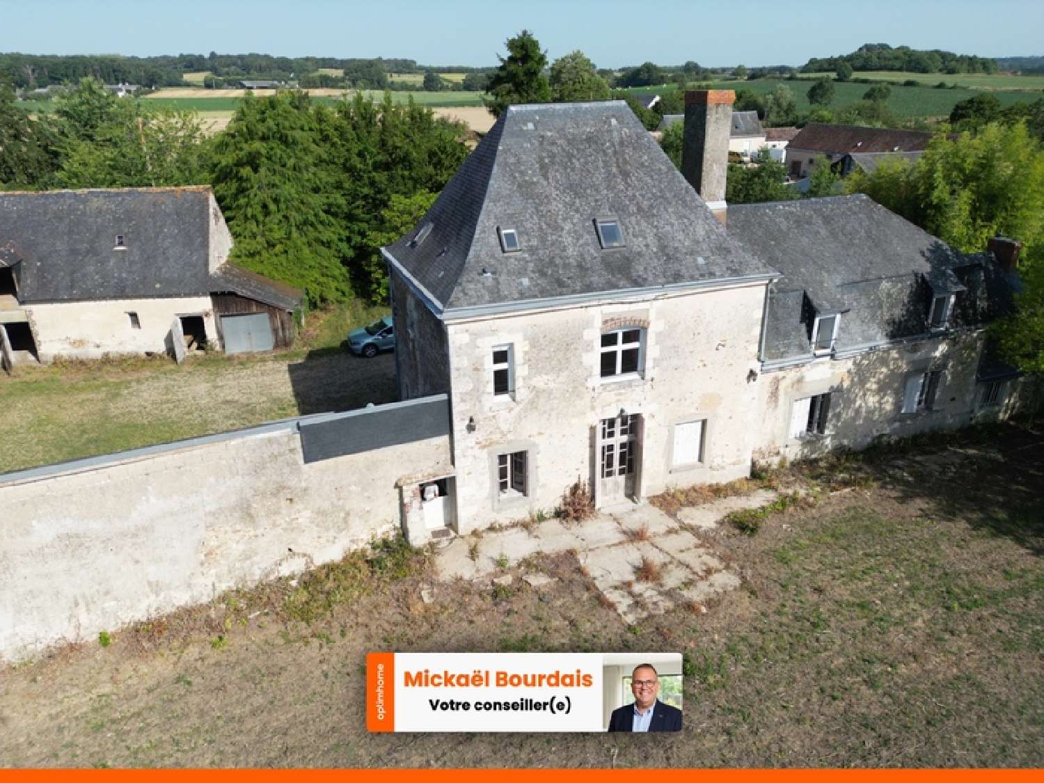 for sale mansion Mansigné Sarthe 1