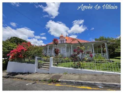 Saint-Claude Guadeloupe Bürgerhaus Bild 7374290
