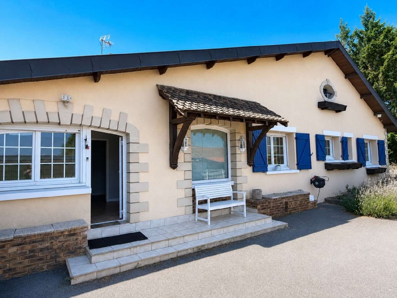 for sale mansion Saint-Dizier Haute-Marne 2