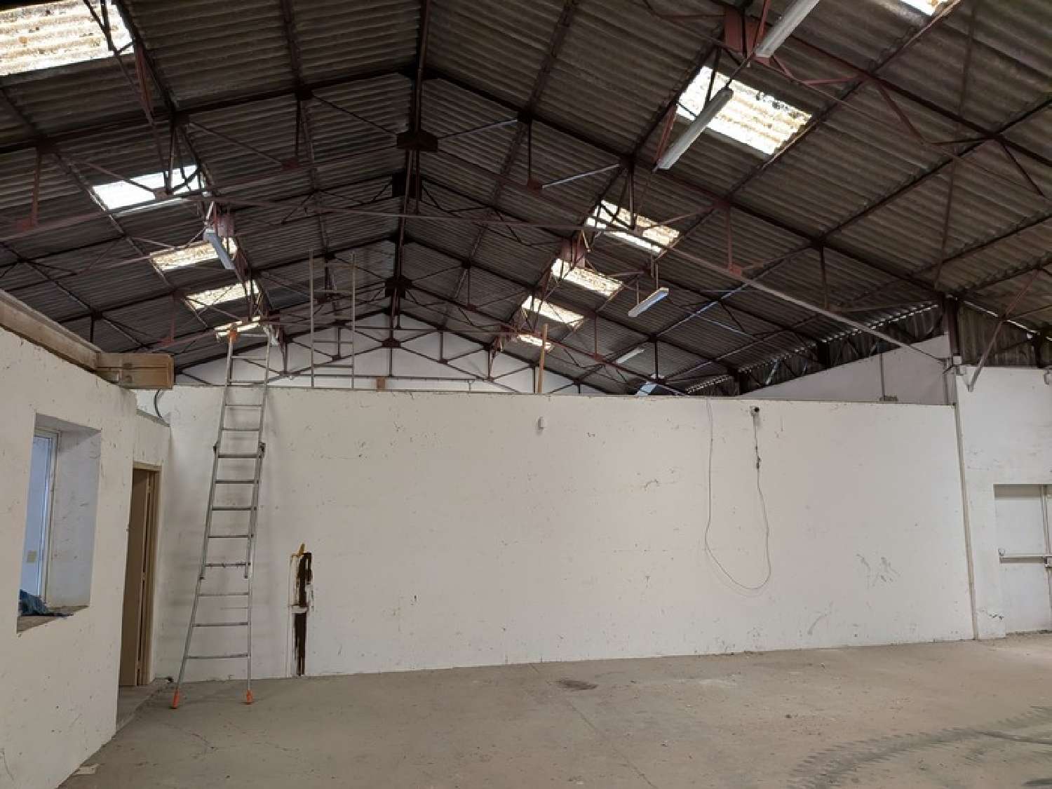 à vendre bureau Limoux Aude 3