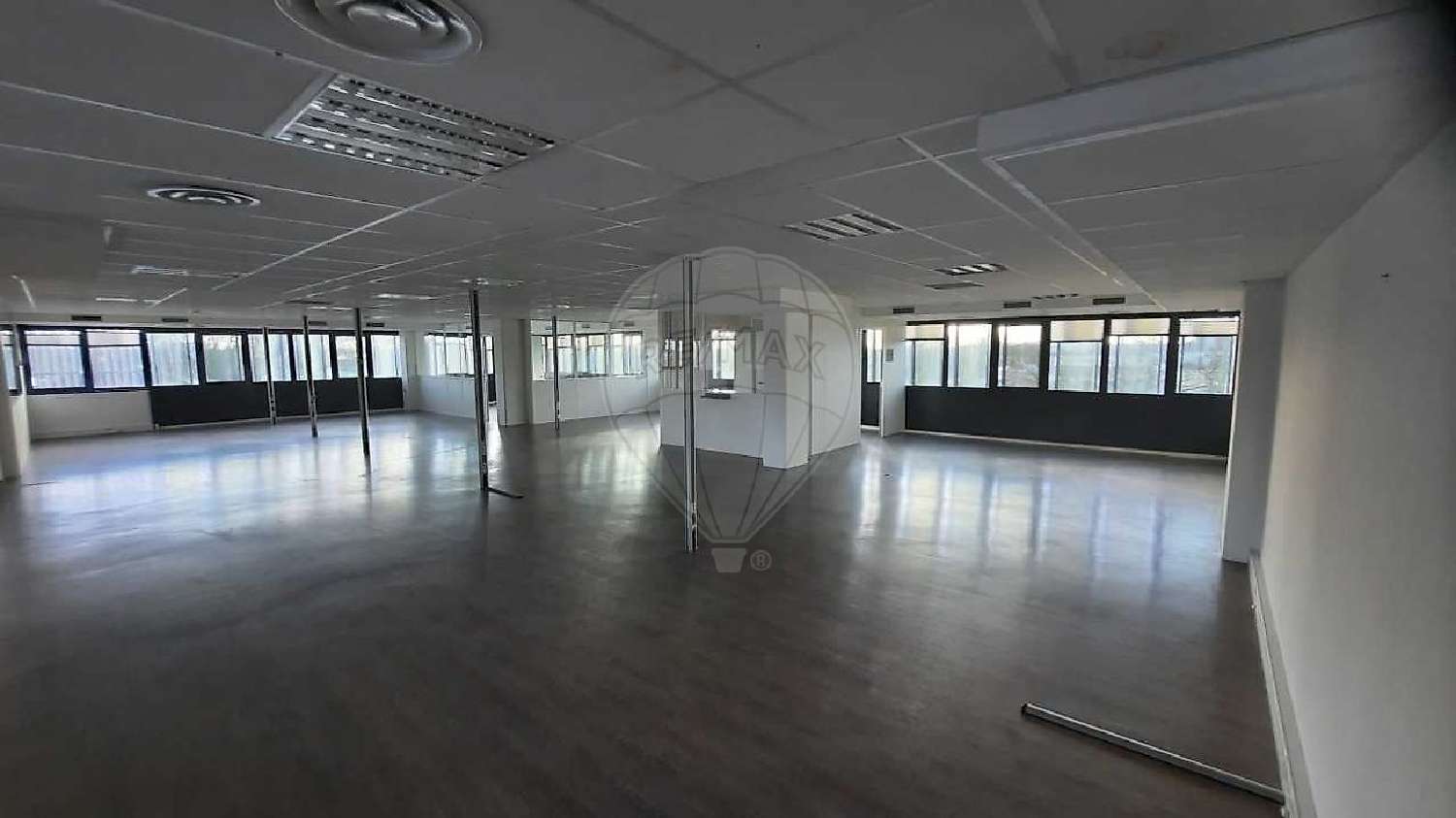 for sale office Mérignac Gironde 1