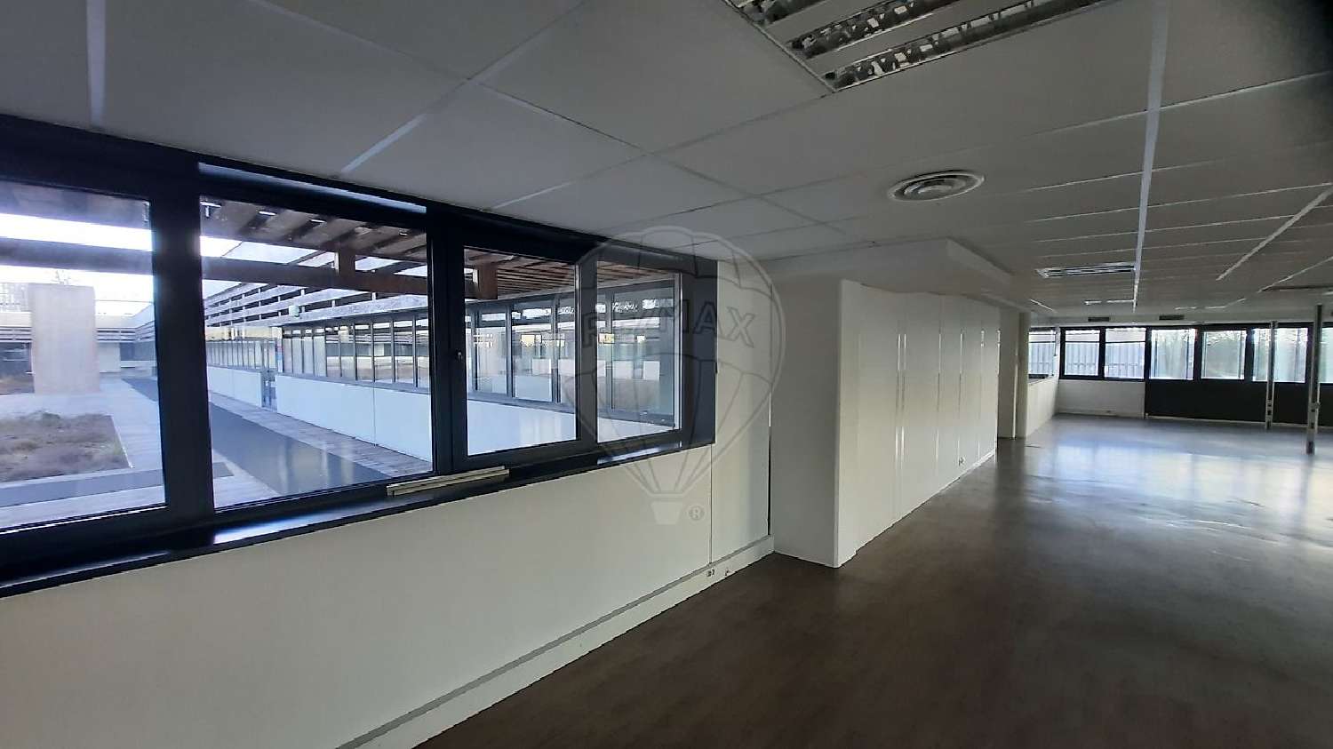 for sale office Mérignac Gironde 4