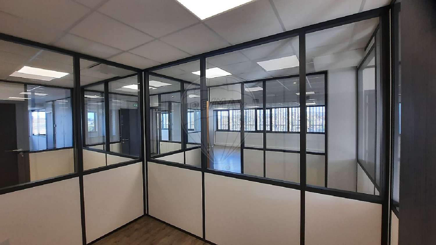 for sale office Mérignac Gironde 2