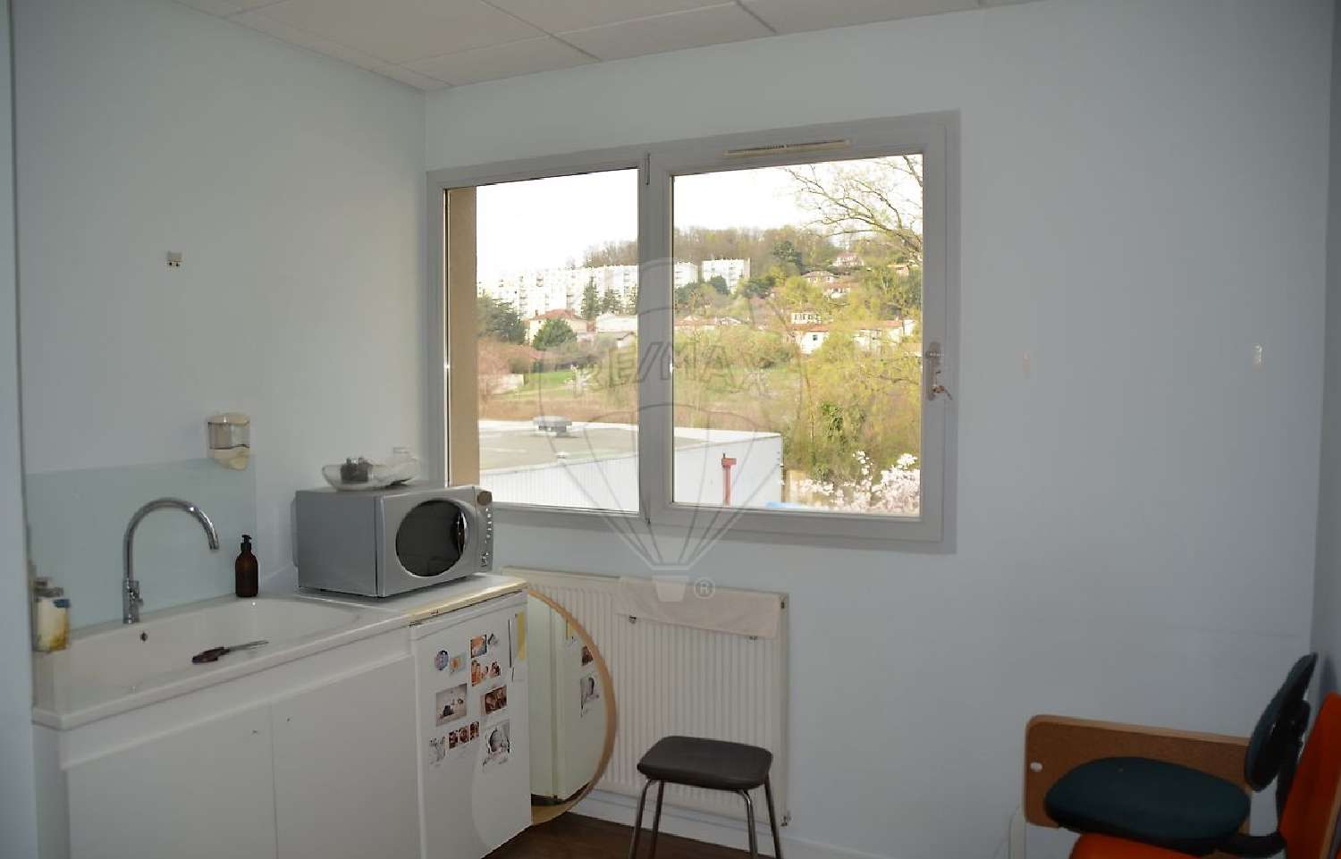 à vendre bureau Trévoux Ain 4