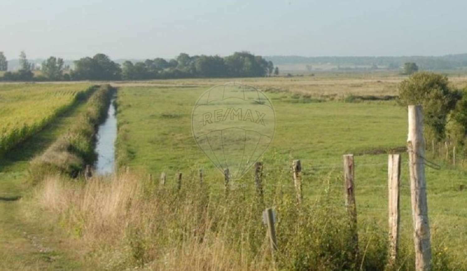 en venta terreno Étaules Charente-Maritime 2