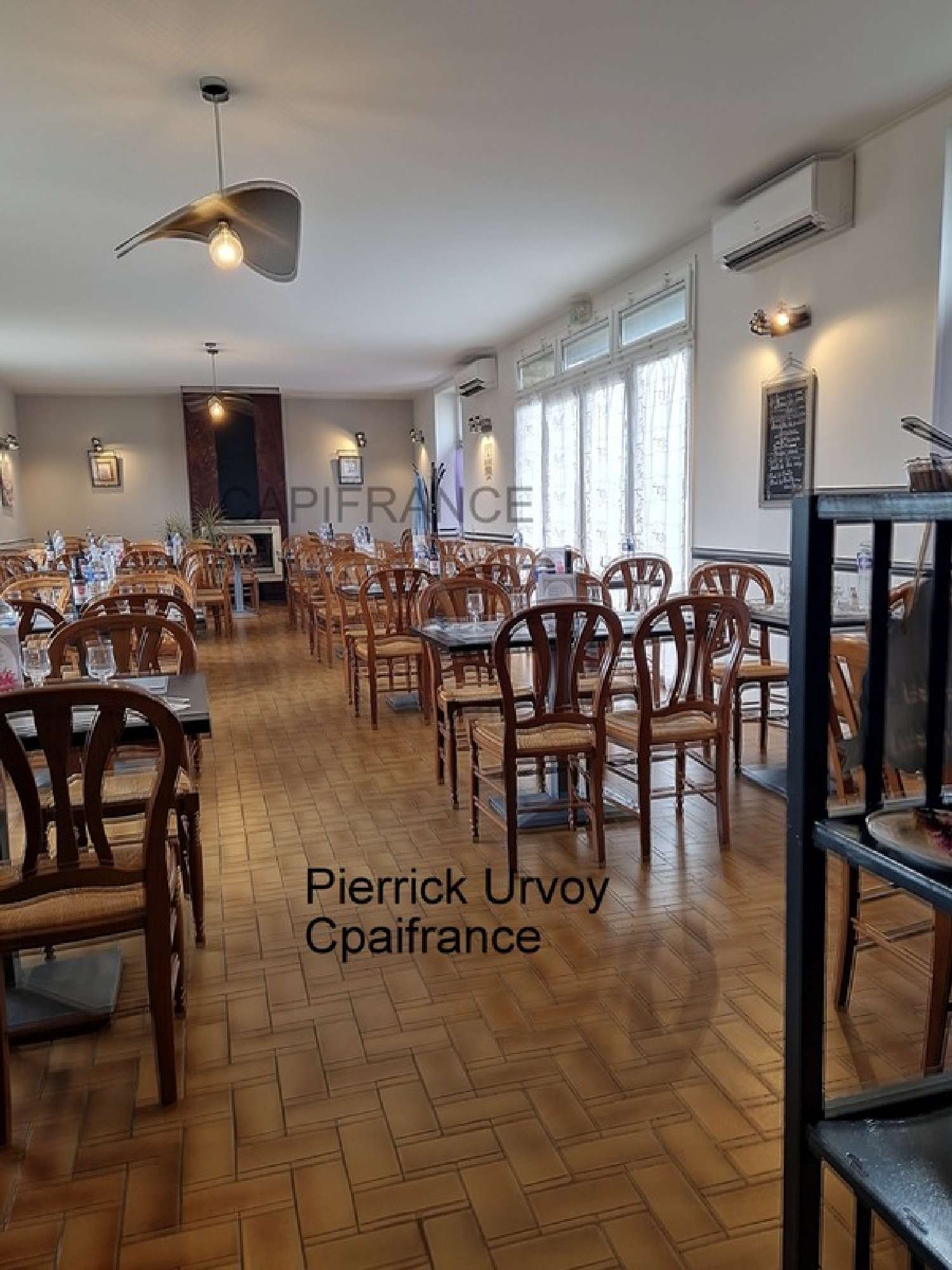  te koop restaurant Guingamp Côtes-d'Armor 1