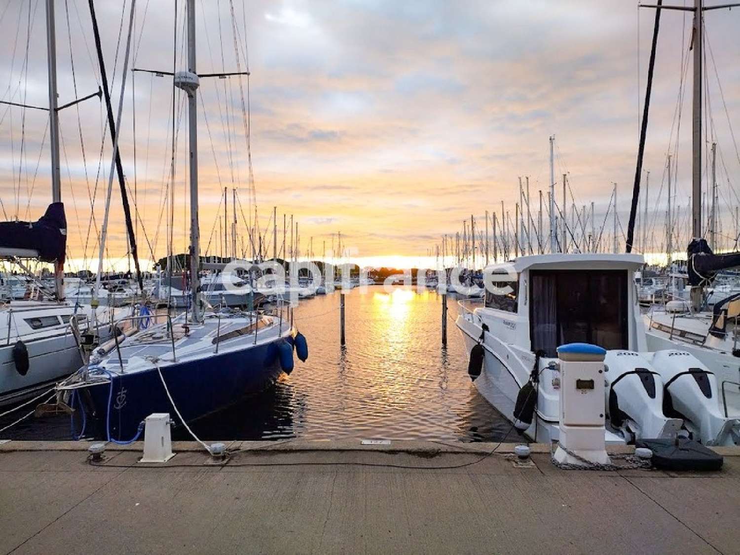 for sale restaurant Le Grau-du-Roi Gard 1