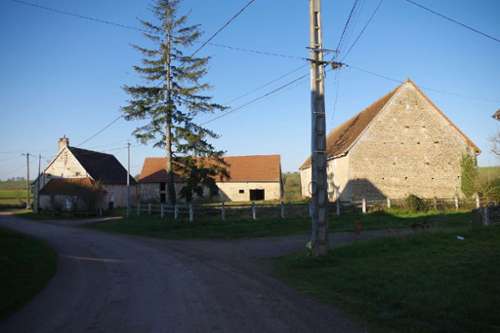 Anlezy Nièvre terrain foto