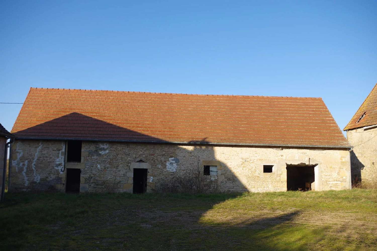 te koop terrein Anlezy Nièvre 3