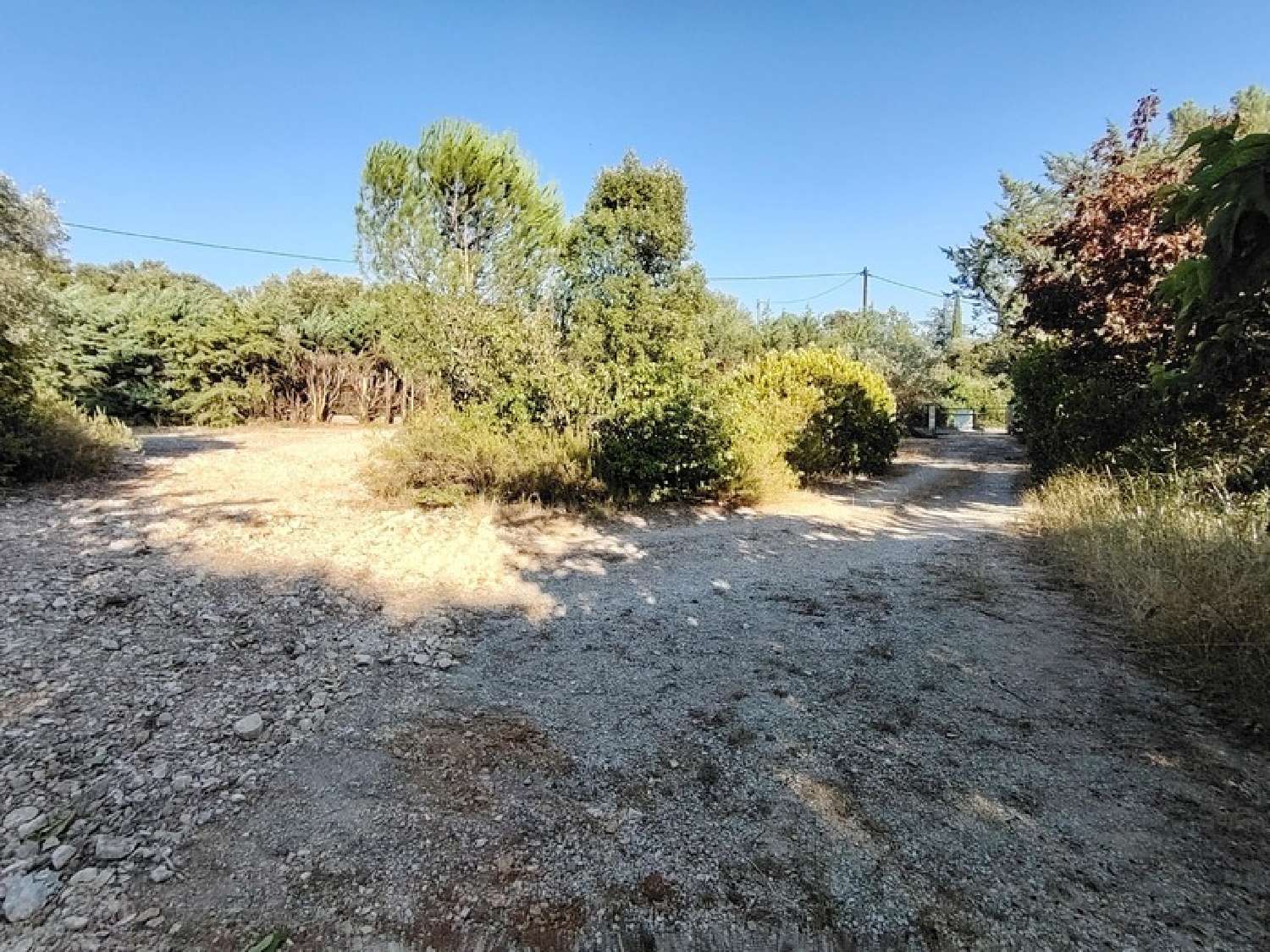 en venta terreno Cucuron Vaucluse 3