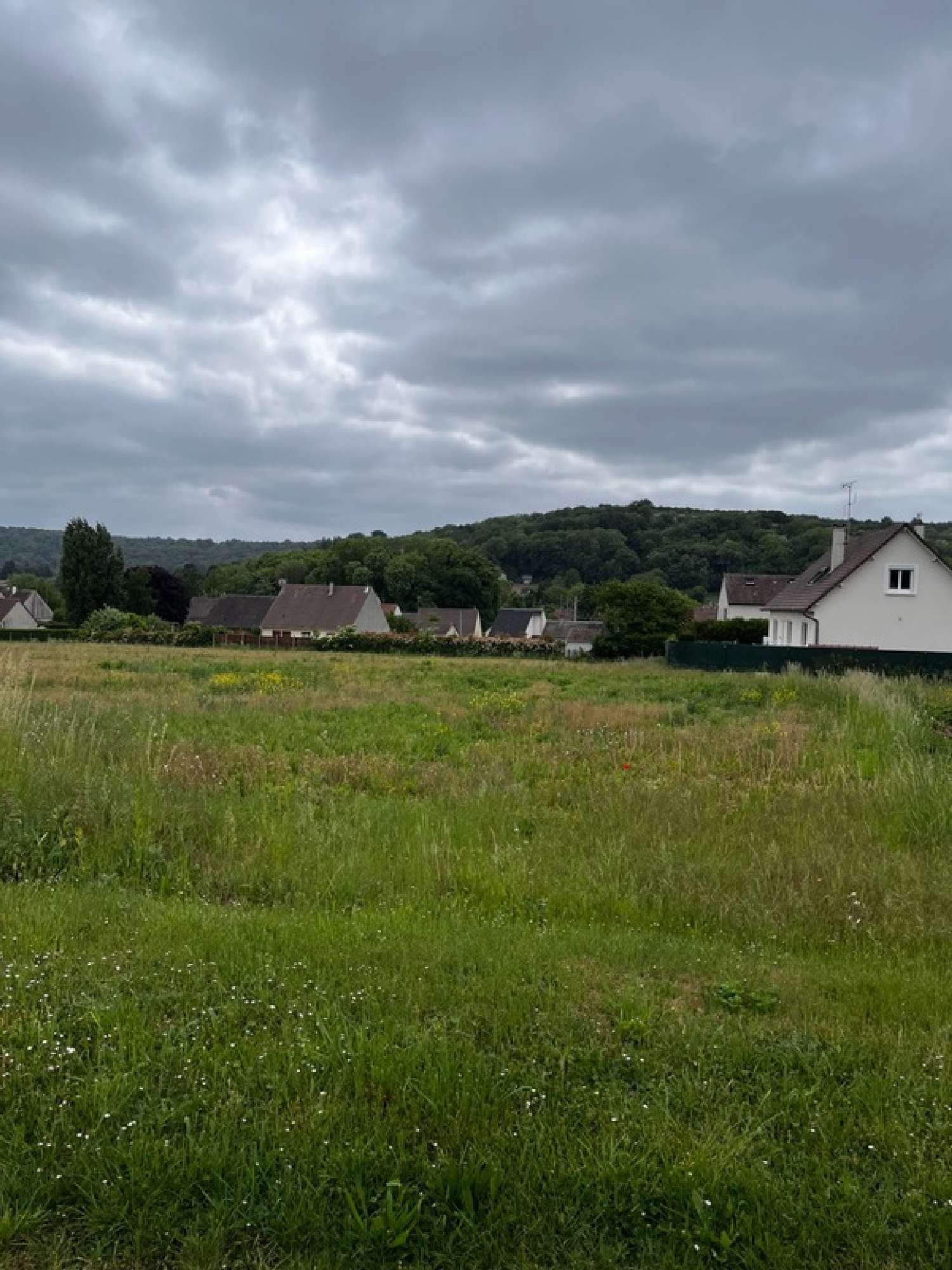 te koop terrein Fitz-James Oise 2