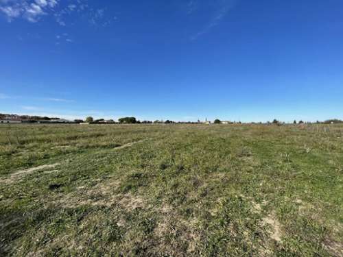 Gallargues-le-Montueux Gard terrein foto