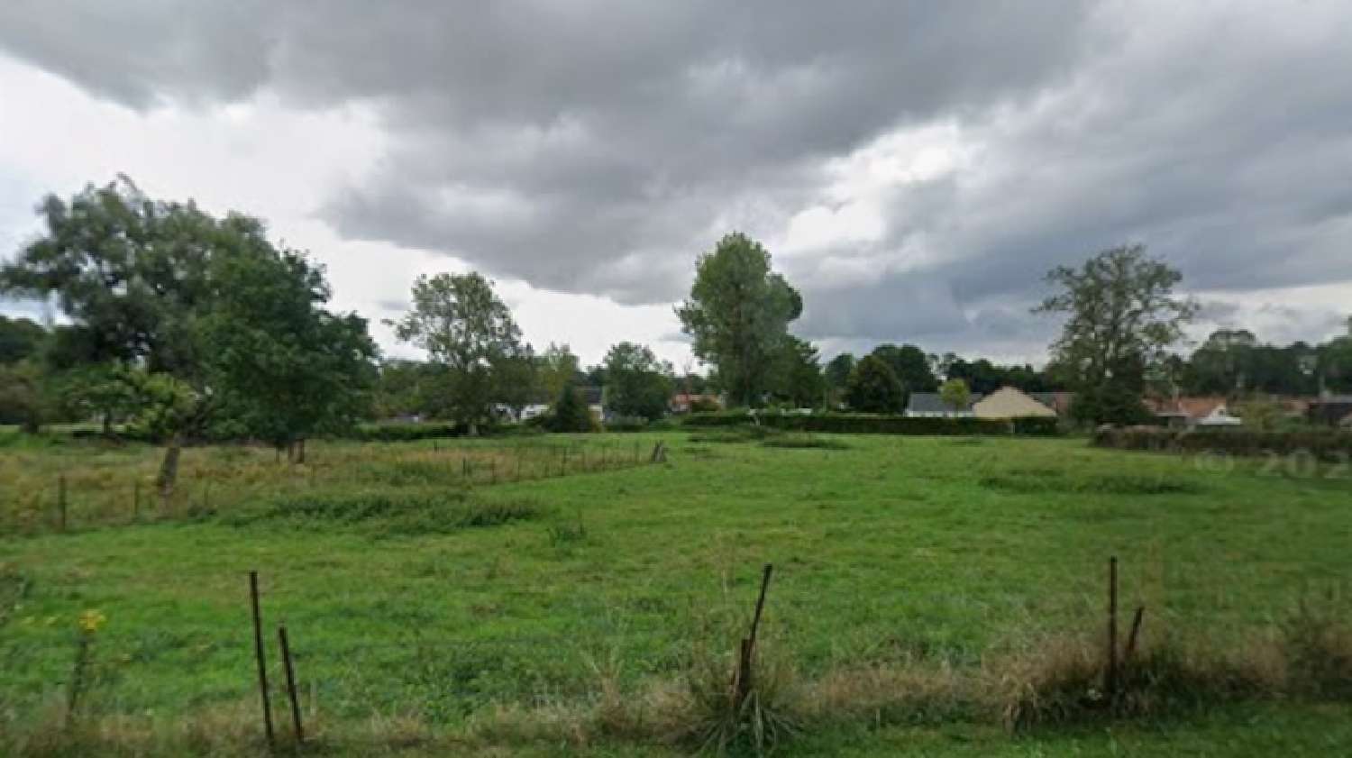  for sale terrain Maisnières Somme 1