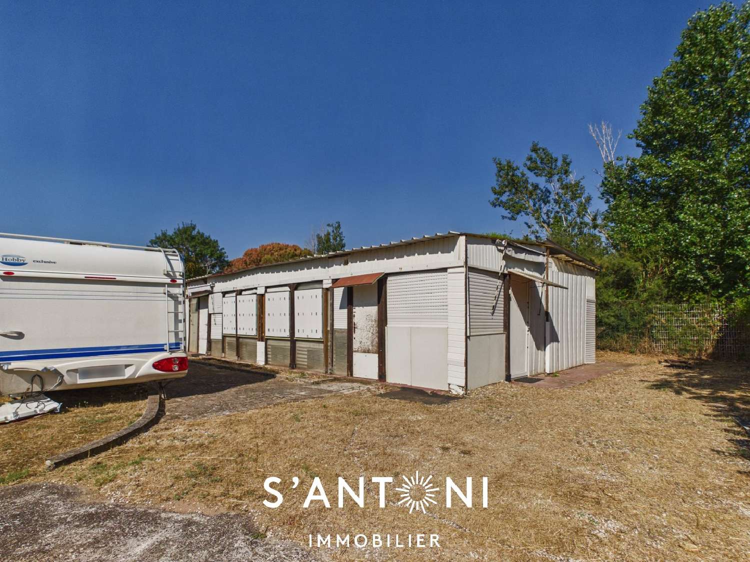  à vendre terrain Vias Hérault 2
