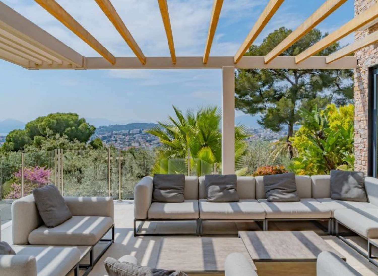  à vendre villa Cannes La Bocca Alpes-Maritimes 2