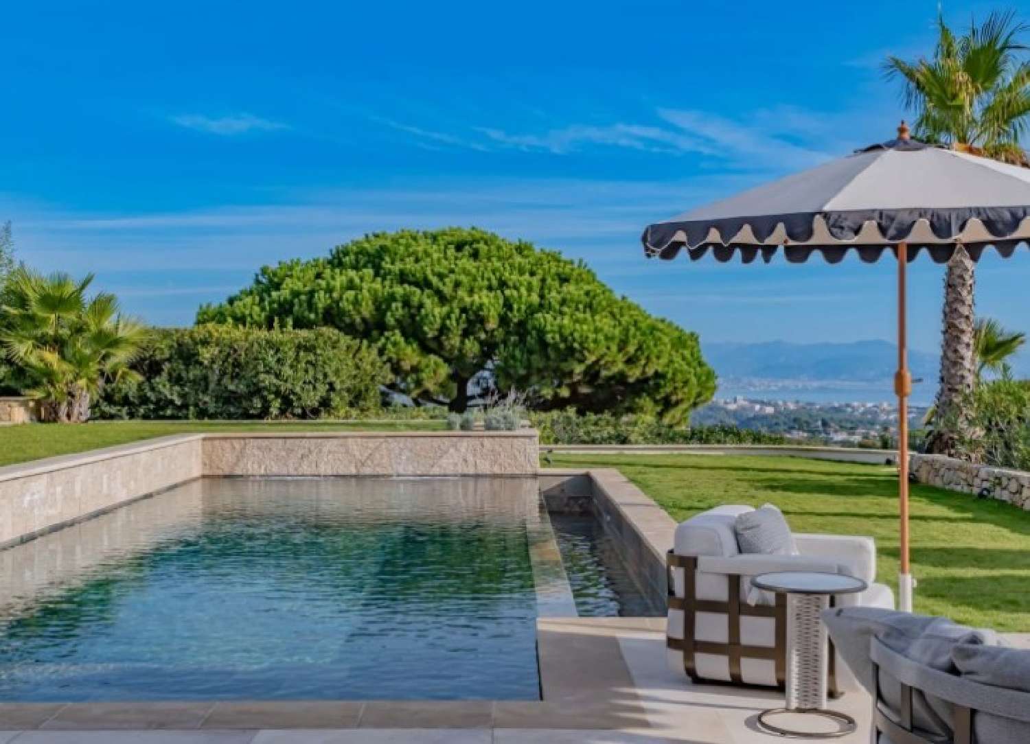  à vendre villa Cannes La Bocca Alpes-Maritimes 5
