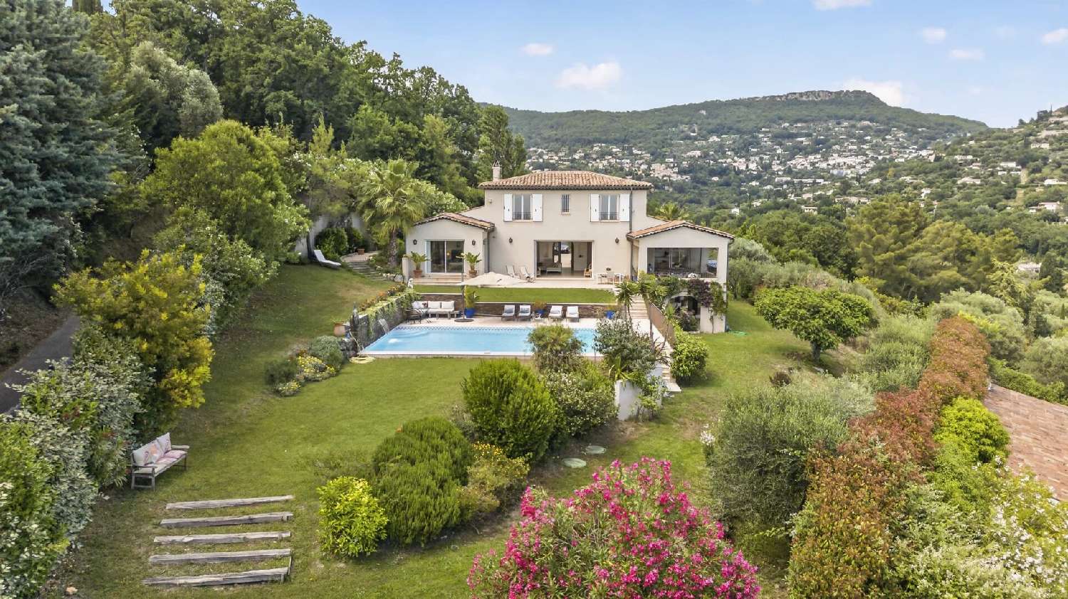 à vendre villa Châteauneuf-Grasse Alpes-Maritimes 2