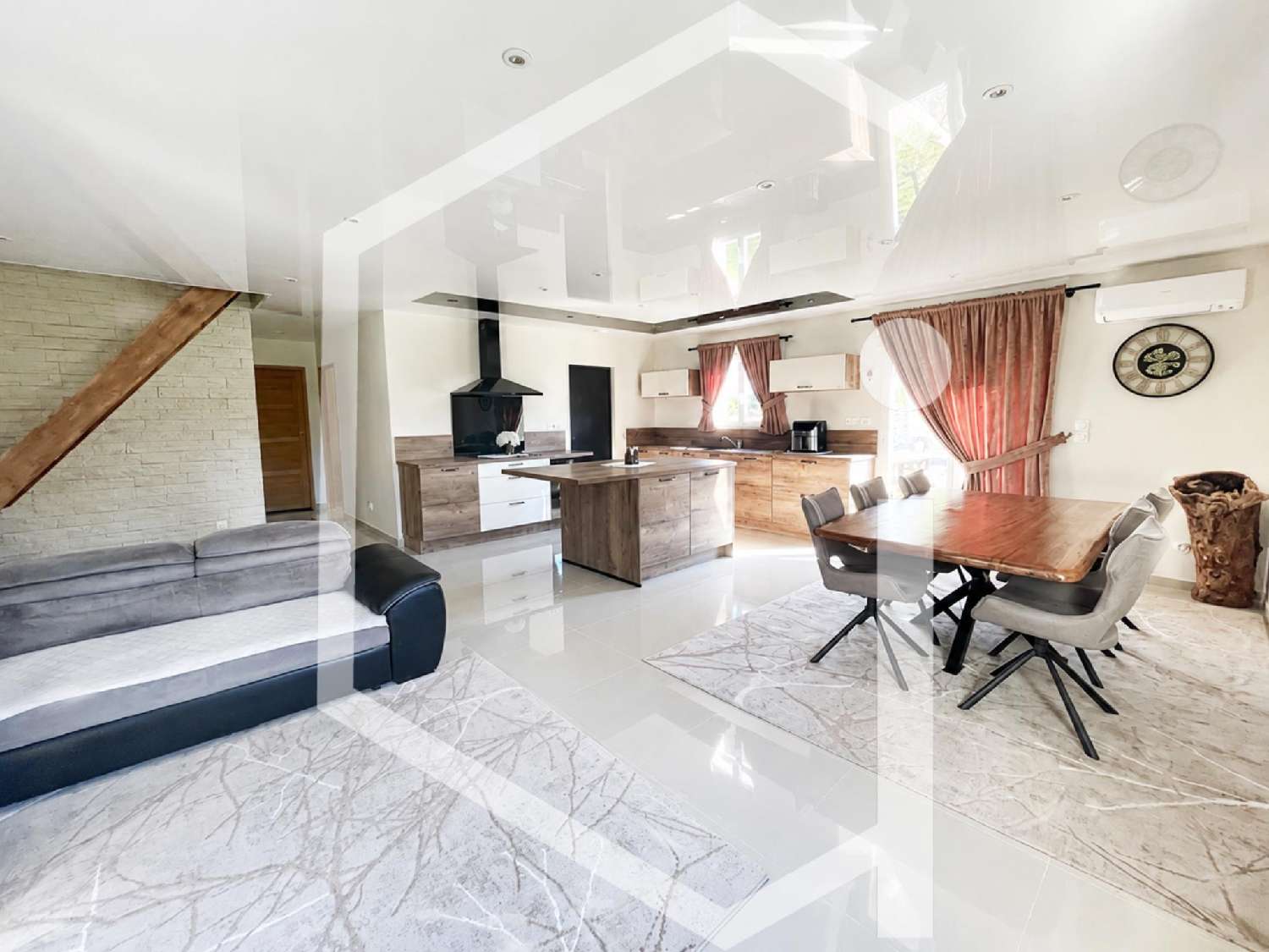 à vendre villa Cosne-Cours-sur-Loire Nièvre 4