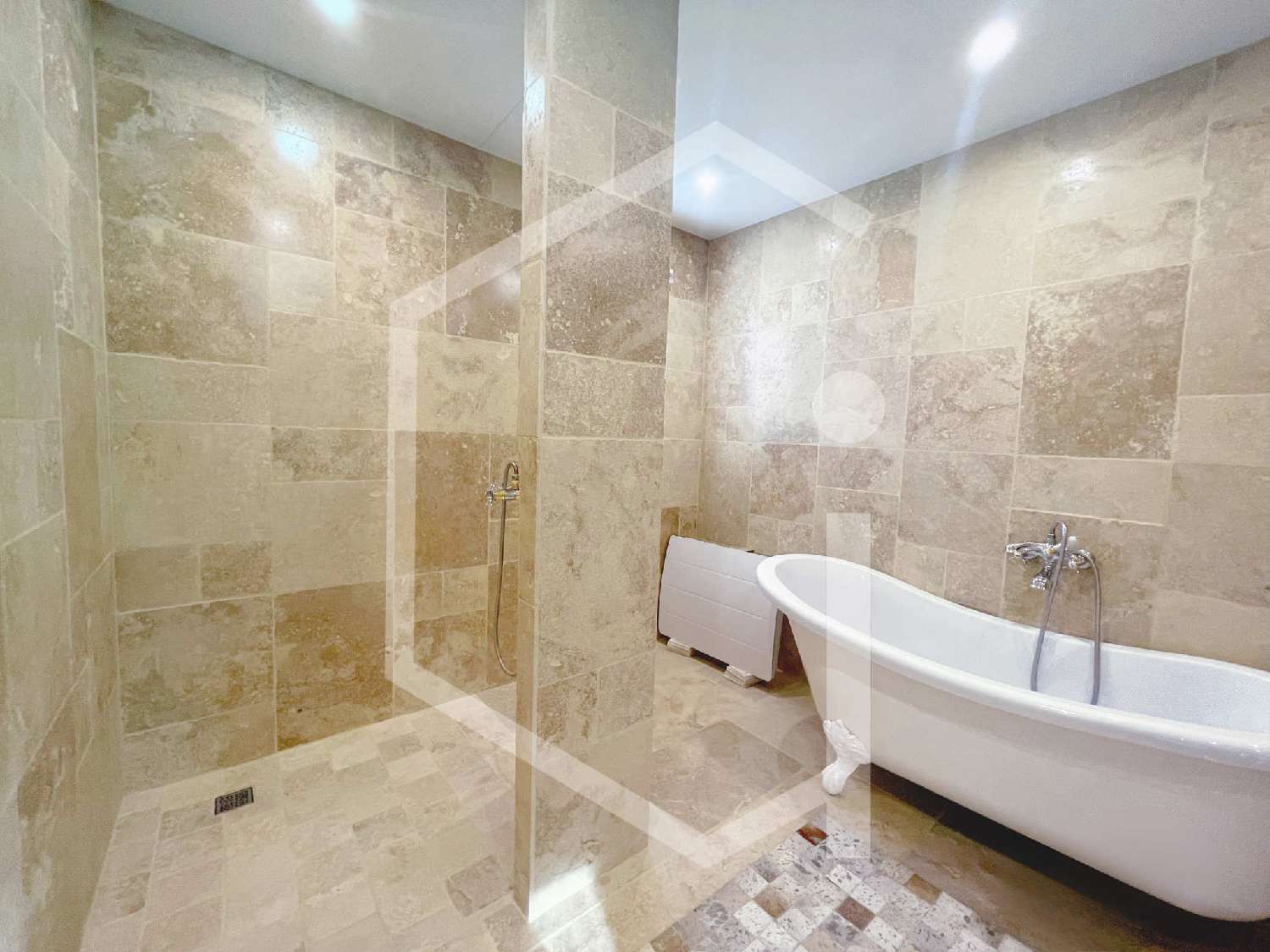 à vendre villa Cosne-Cours-sur-Loire Nièvre 8