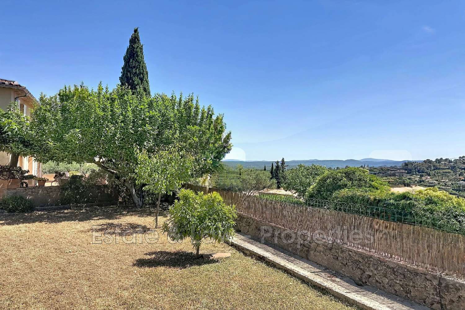  kaufen Villa Cotignac Var 1