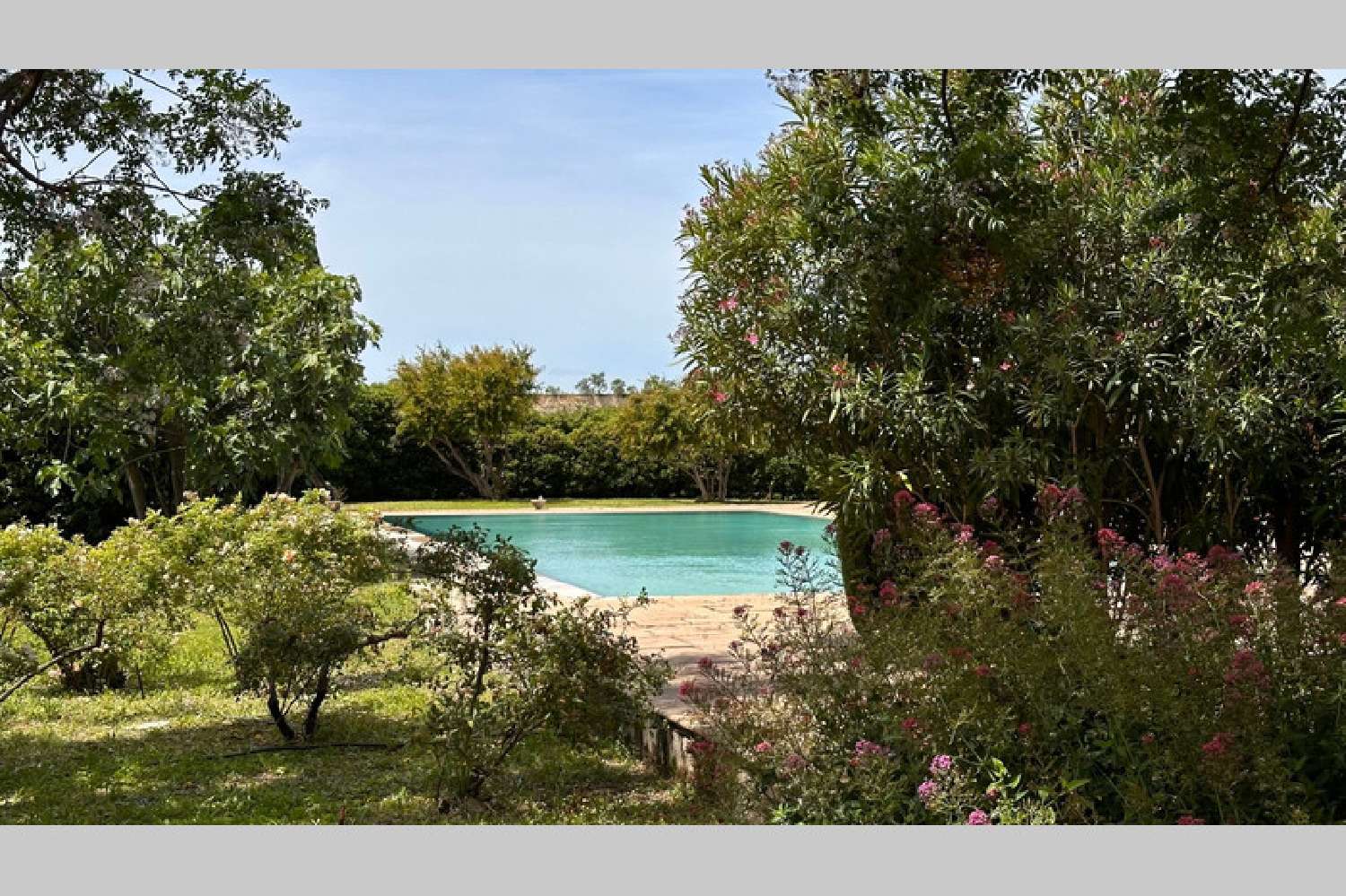 à vendre villa Courthézon Vaucluse 1