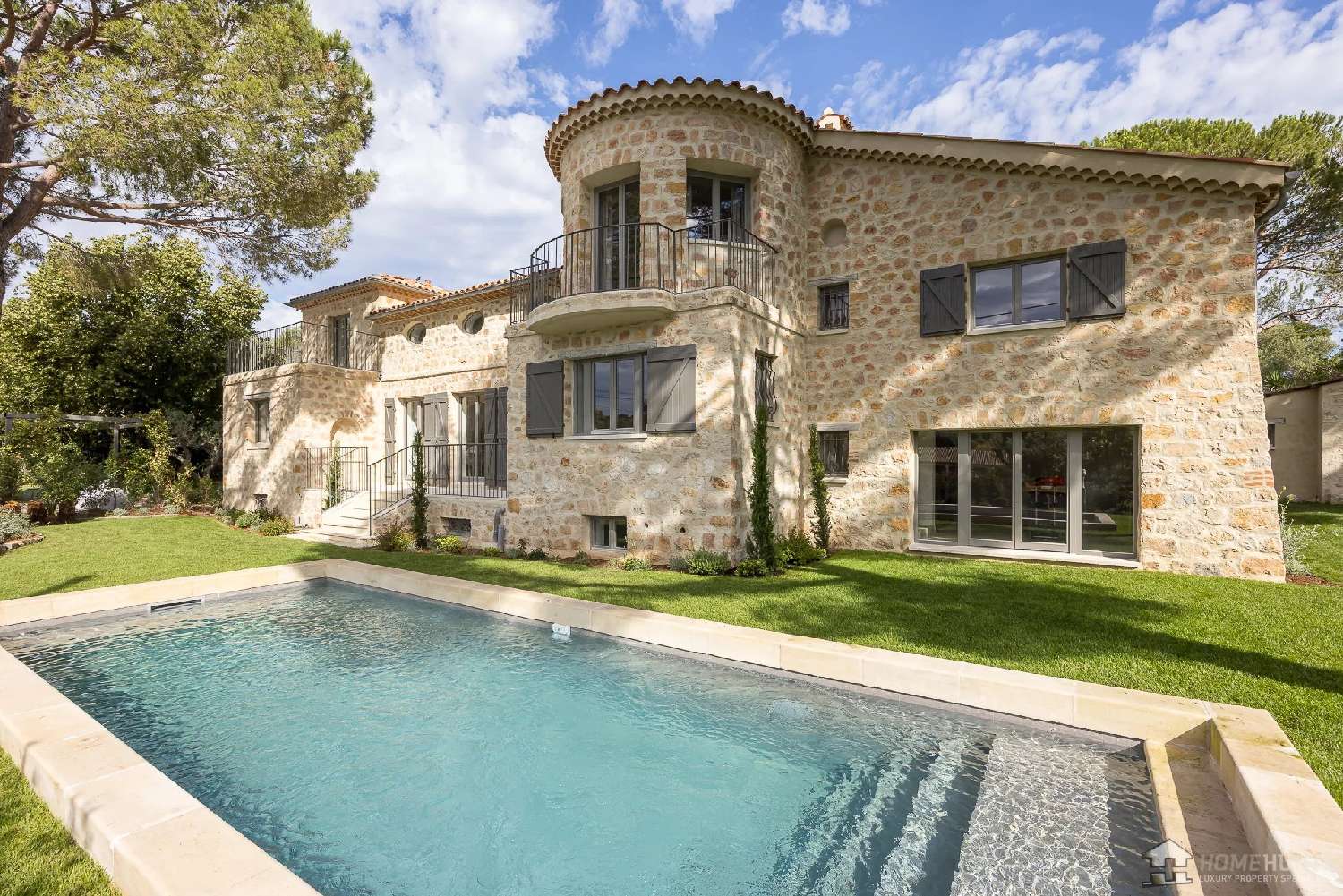  te koop villa Juan-les-Pins Alpes-Maritimes 1