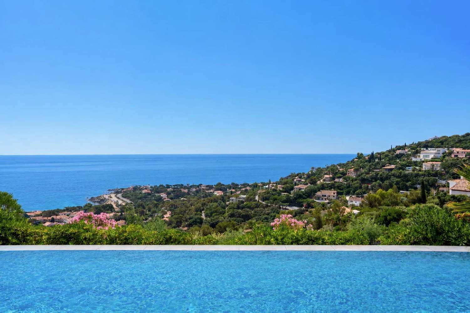 à vendre villa Les Issambres Var 4