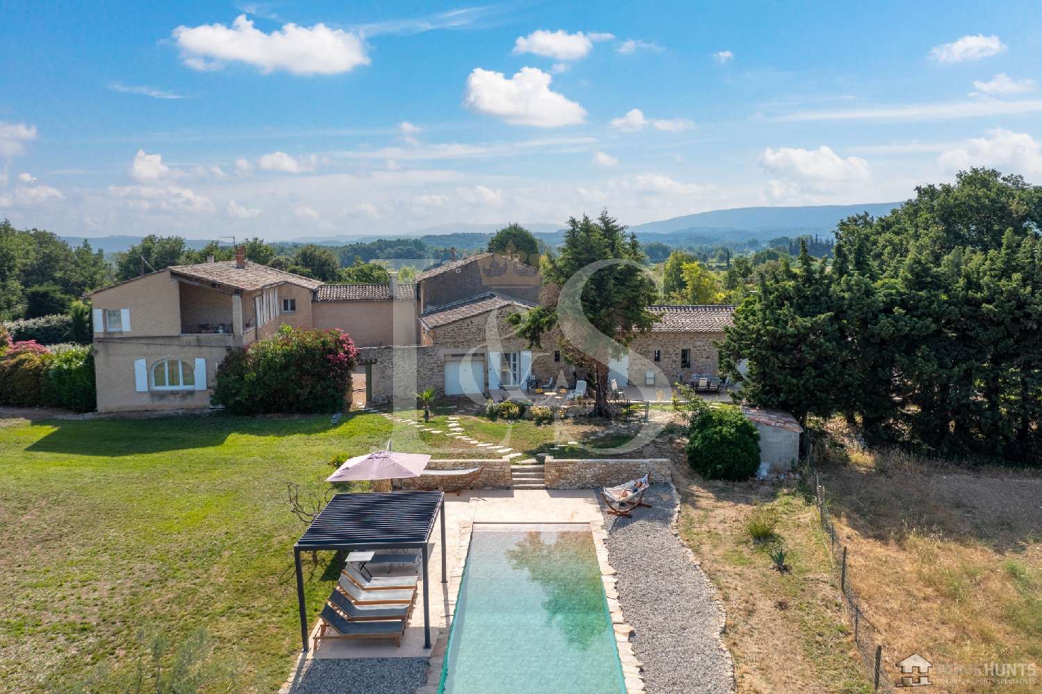 te koop villa Maubec Vaucluse 1