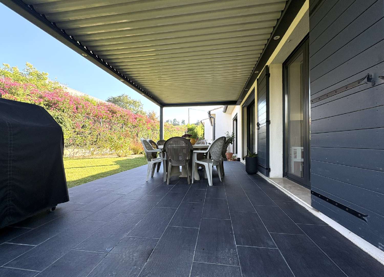 à vendre villa Meynes Gard 5