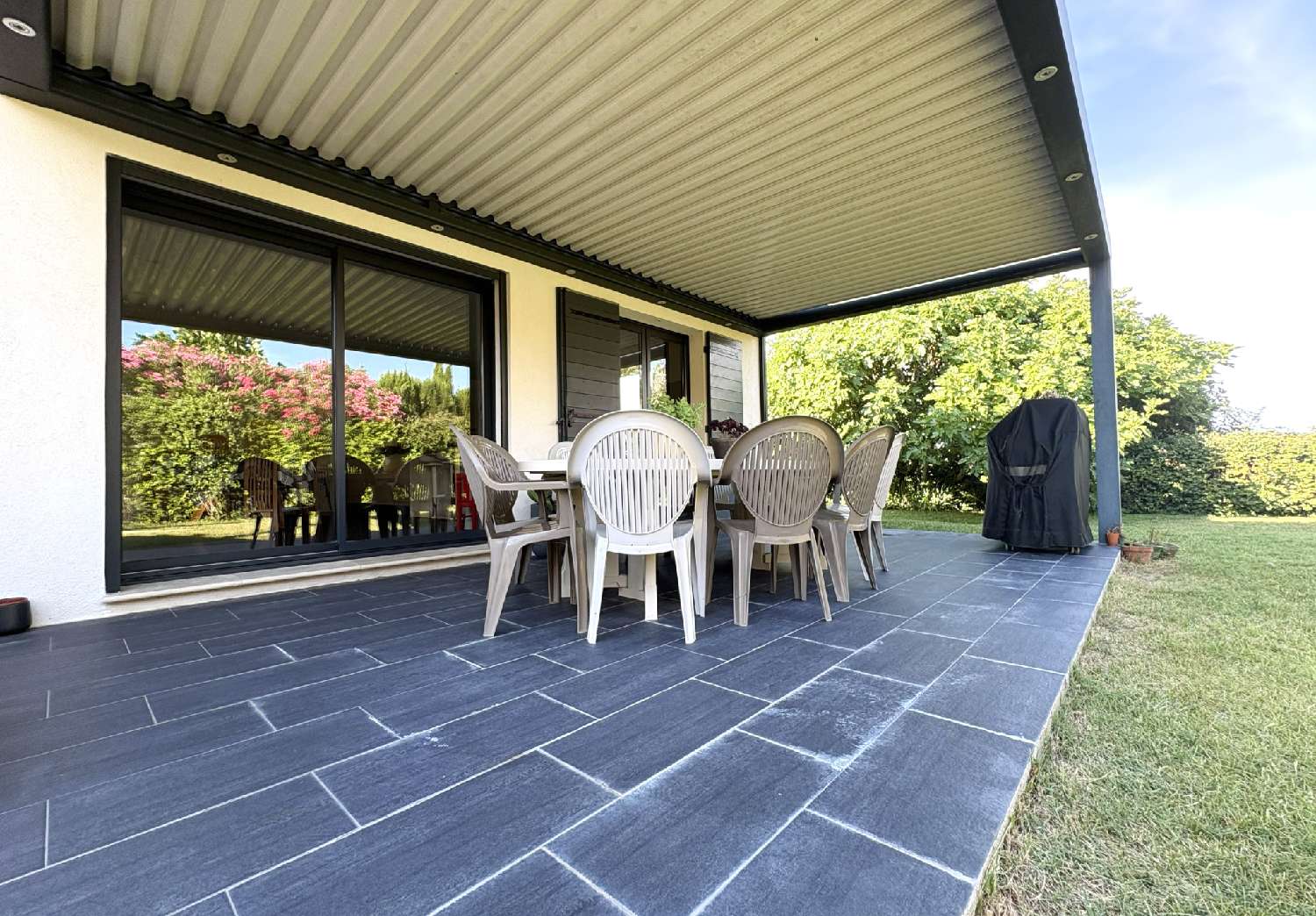 à vendre villa Meynes Gard 6