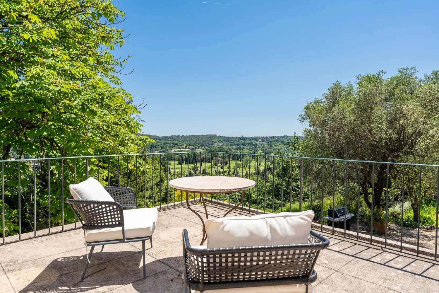 en venta villa Opio Alpes-Maritimes 5