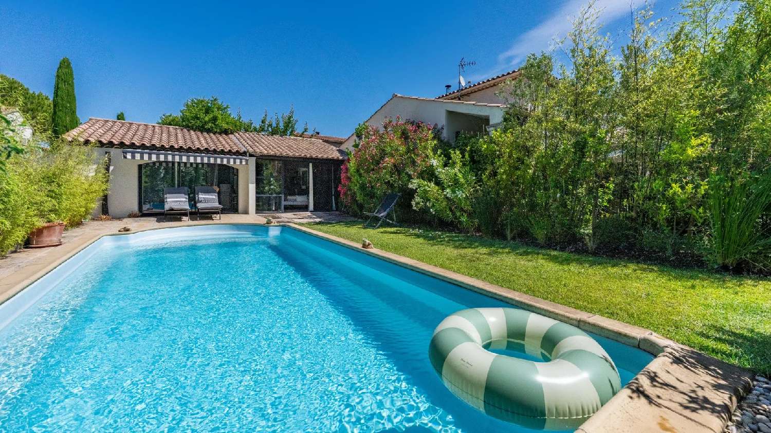 à vendre villa Paradou Bouches-du-Rhône 6