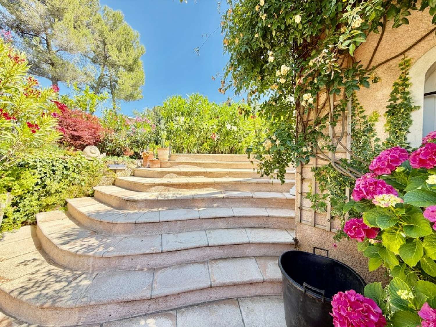 for sale villa Peymeinade Alpes-Maritimes 4