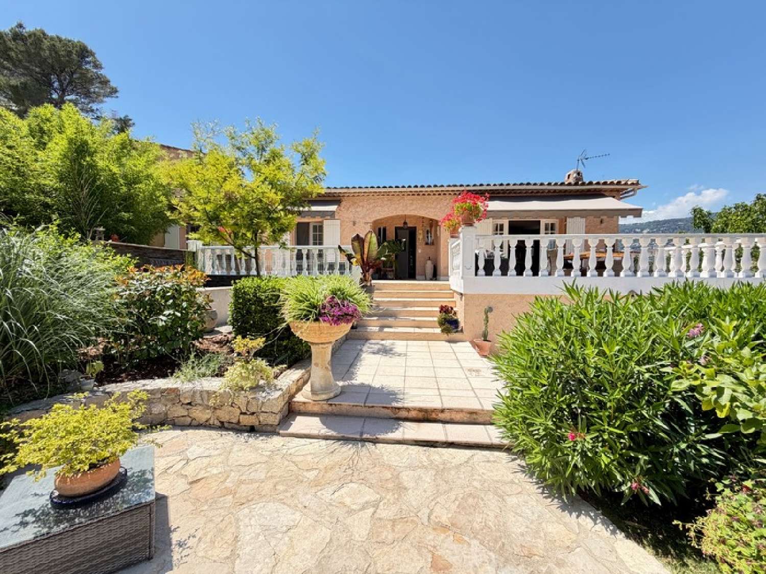 for sale villa Peymeinade Alpes-Maritimes 5