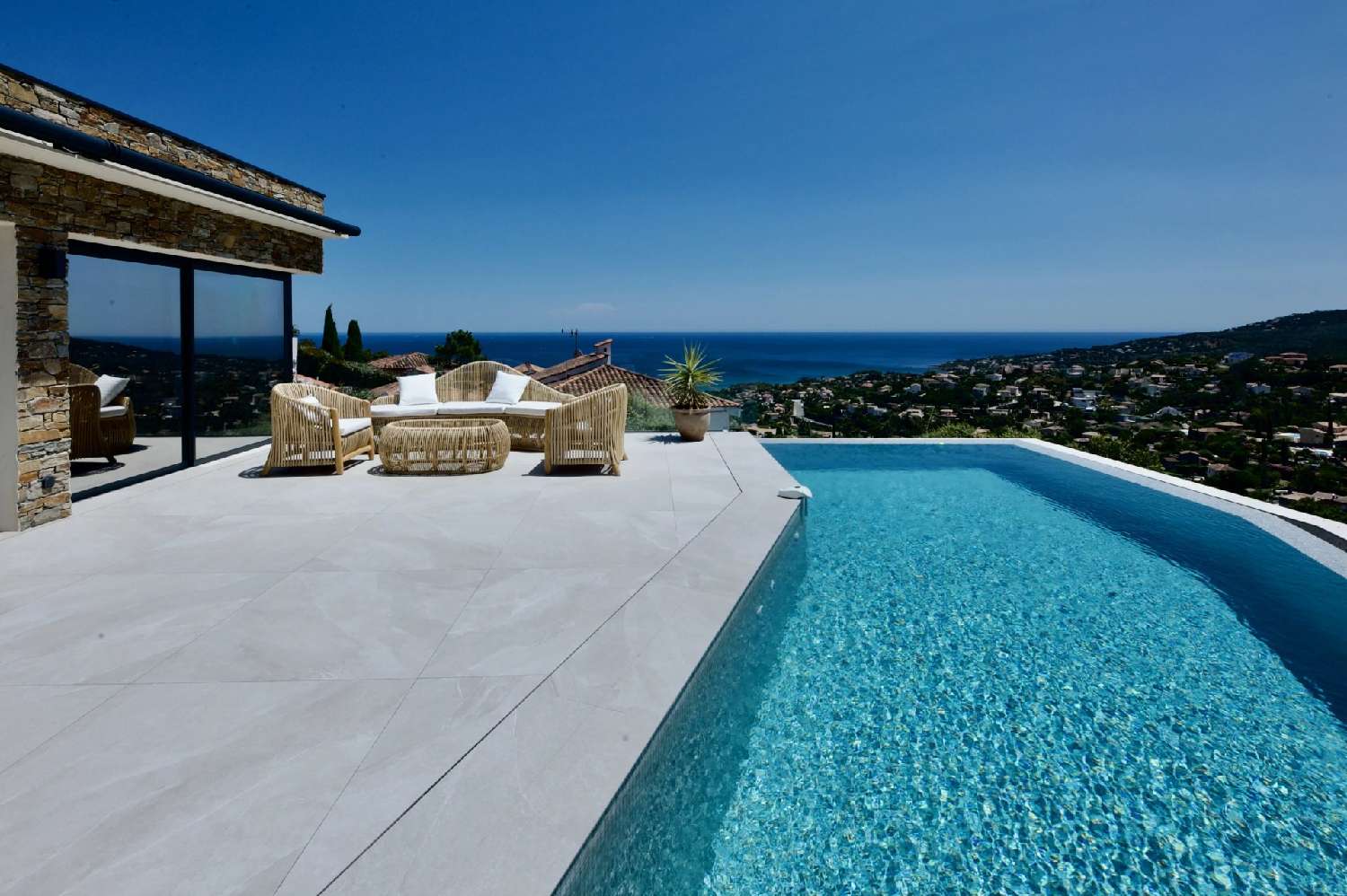 en venta villa Roquebrune-sur Argens Var 1