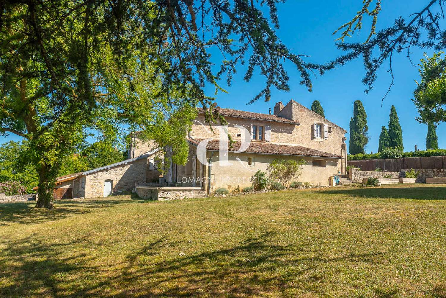  for sale villa Saint-Clar Gers 1