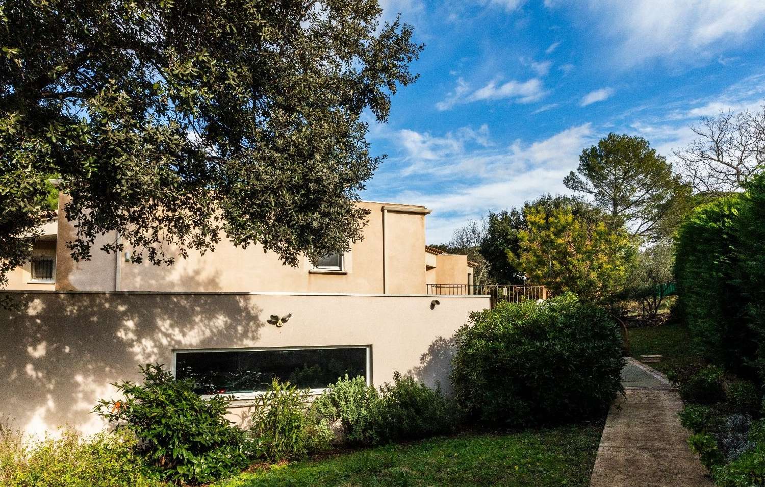à vendre villa Saint-Géniès-de-Malgoirès Gard 1
