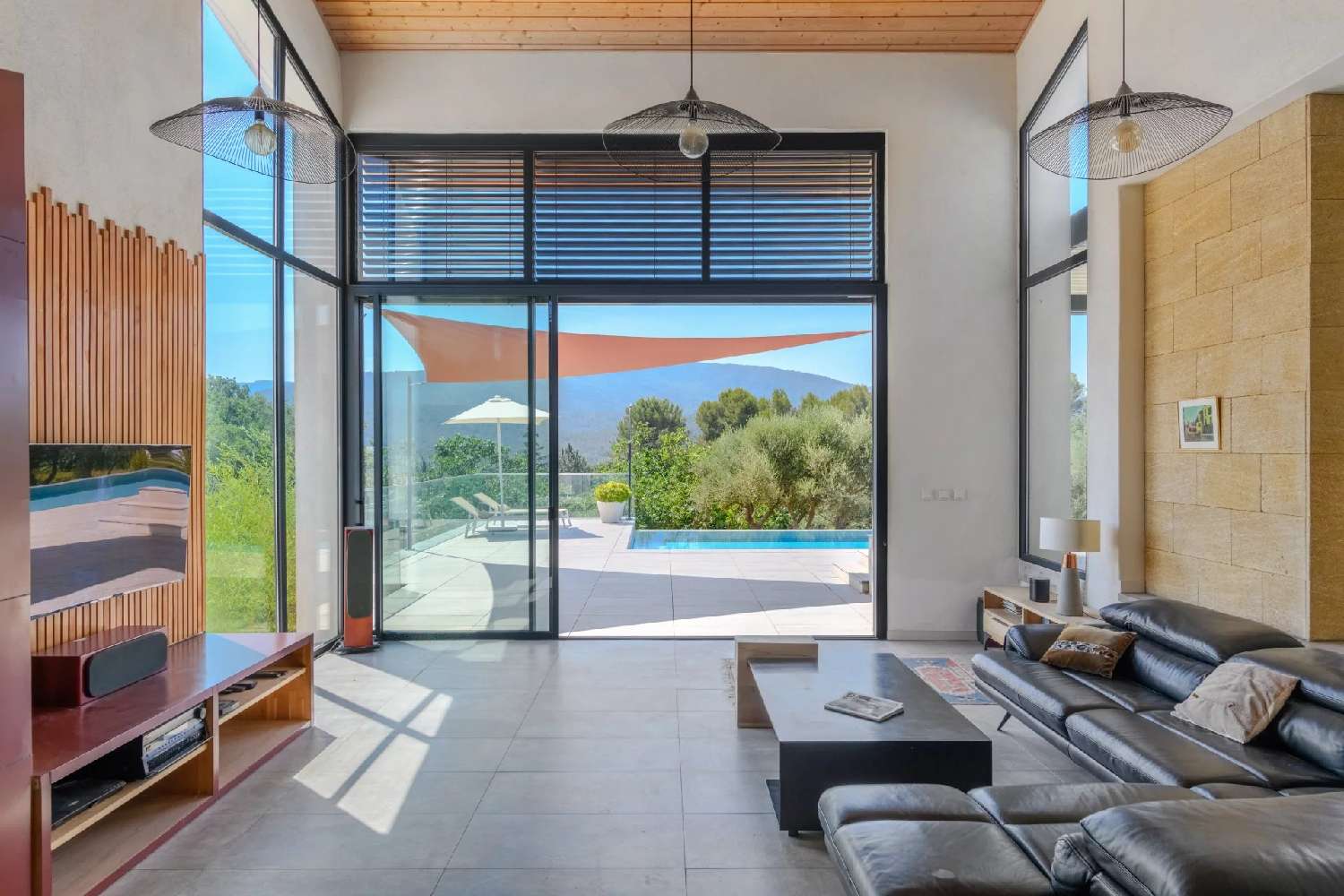 for sale villa Saint-Zacharie Var 6