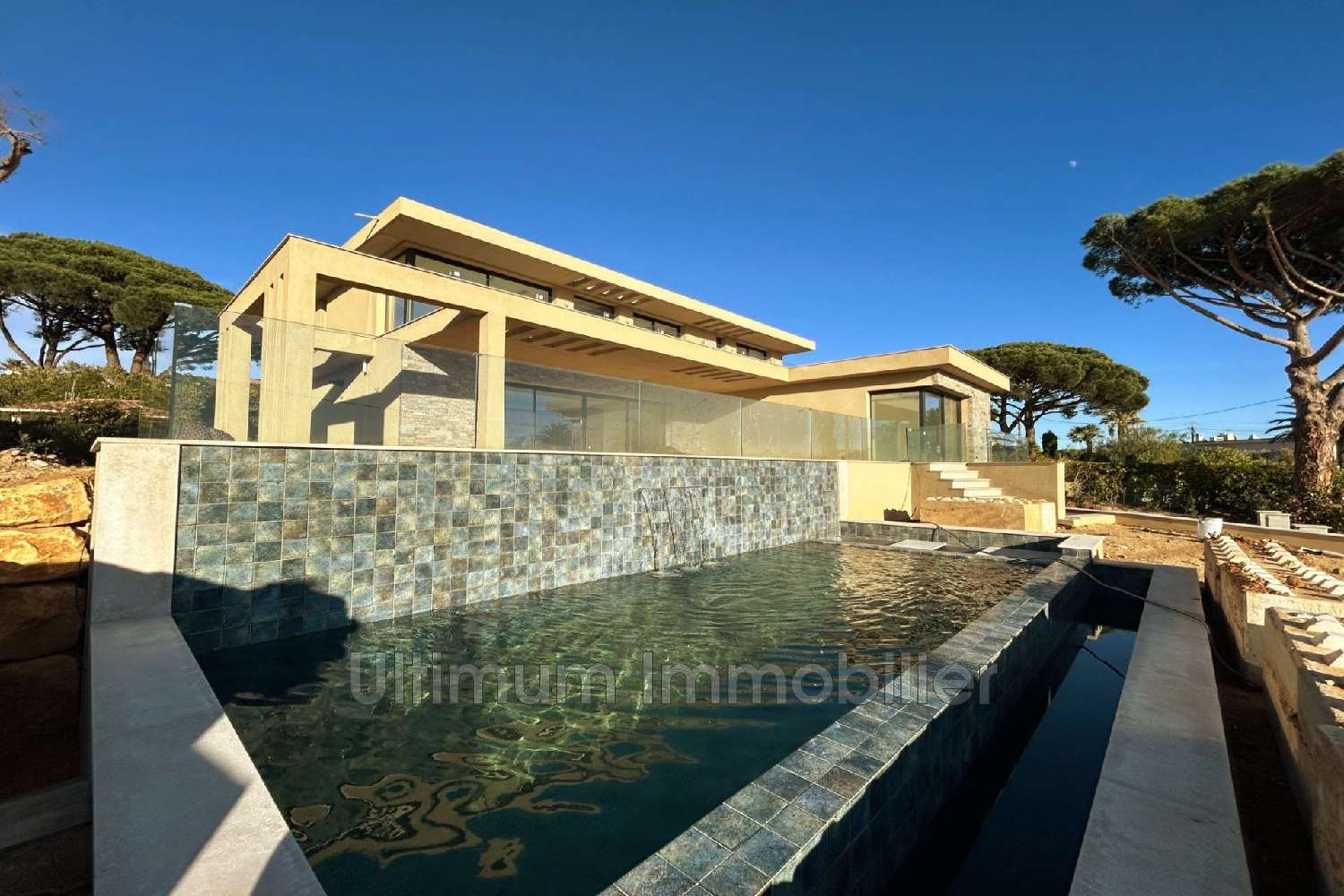  for sale villa Sainte-Maxime Var 1