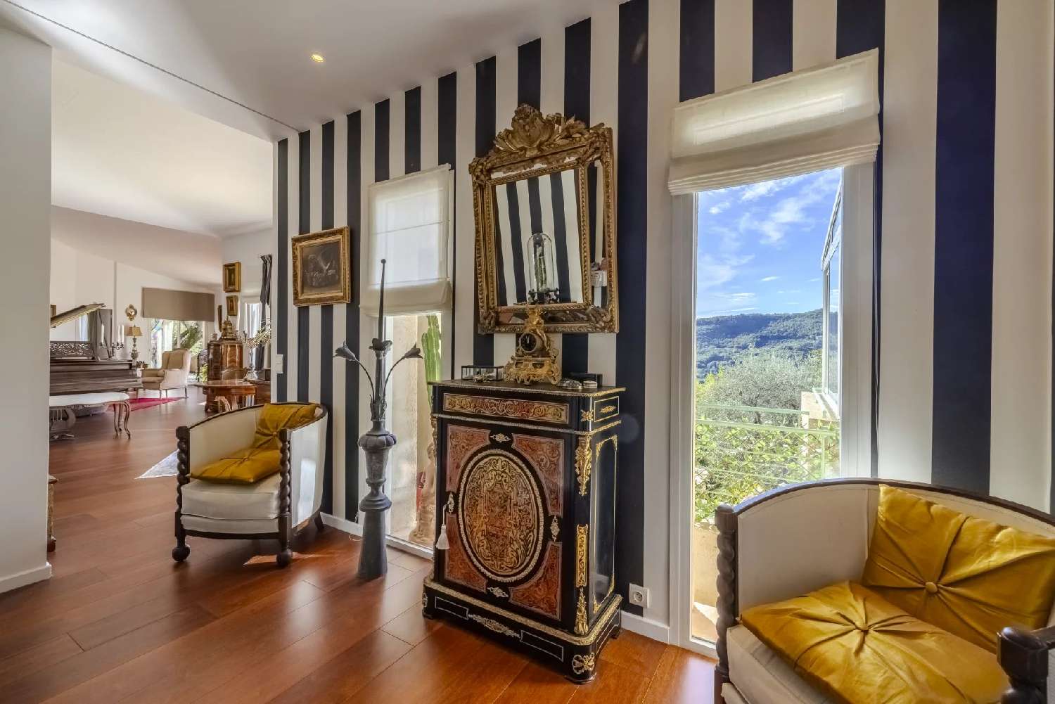  te koop villa Tourette-sur-Loup Alpes-Maritimes 3