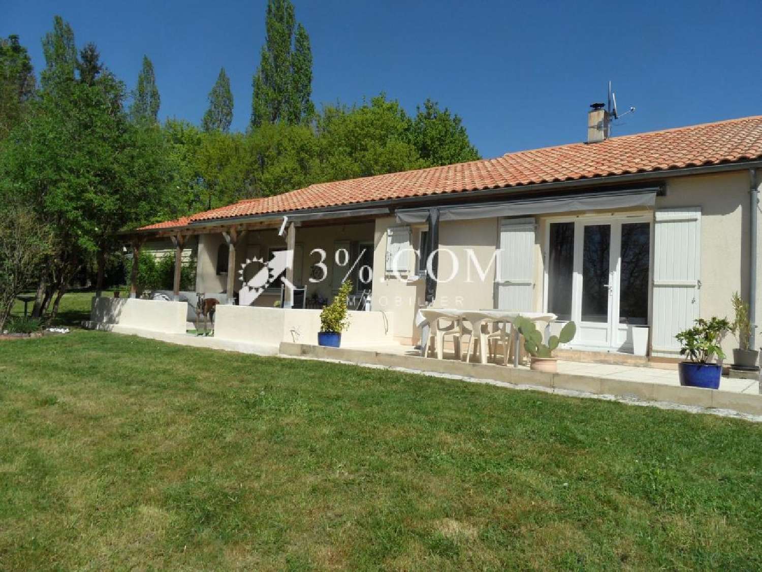 for sale village house Bonneuil-Matours Vienne 1