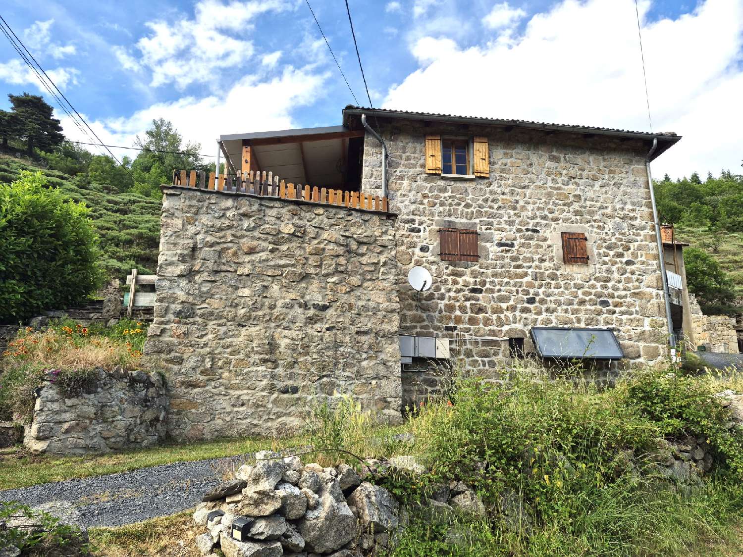  à vendre maison de village Lachapelle-sous-Chaneac Ardèche 6