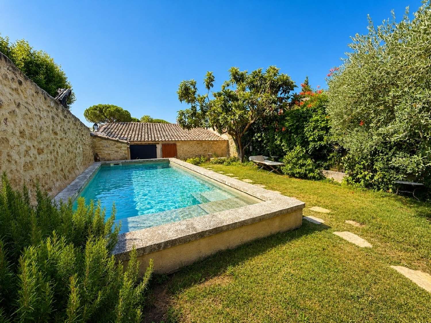 en venta casa de pueblo Puyvert Vaucluse 3