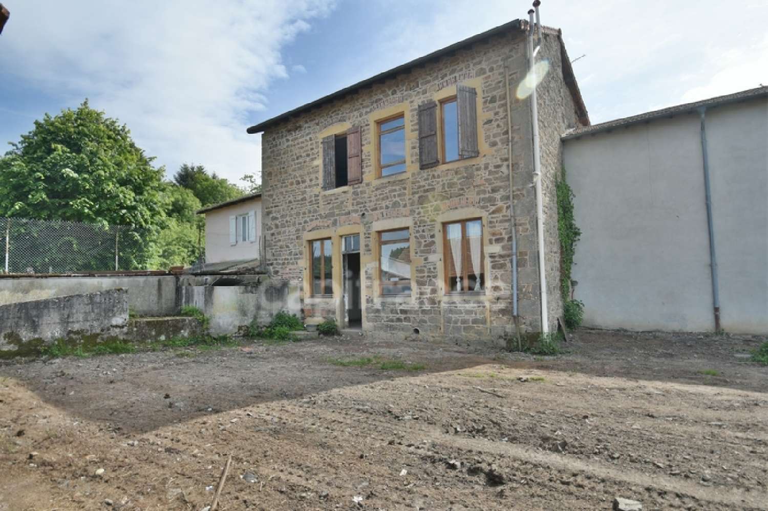 à vendre maison de village Saint-Clément-de-Vers Rhône 1