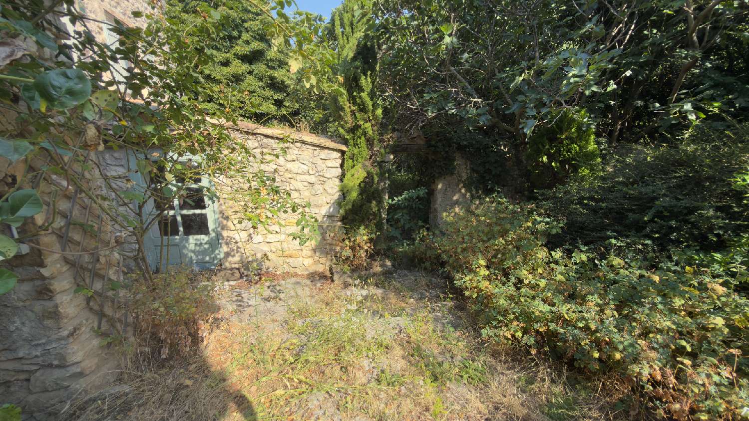  à vendre maison de village Saint-Trinit Vaucluse 3
