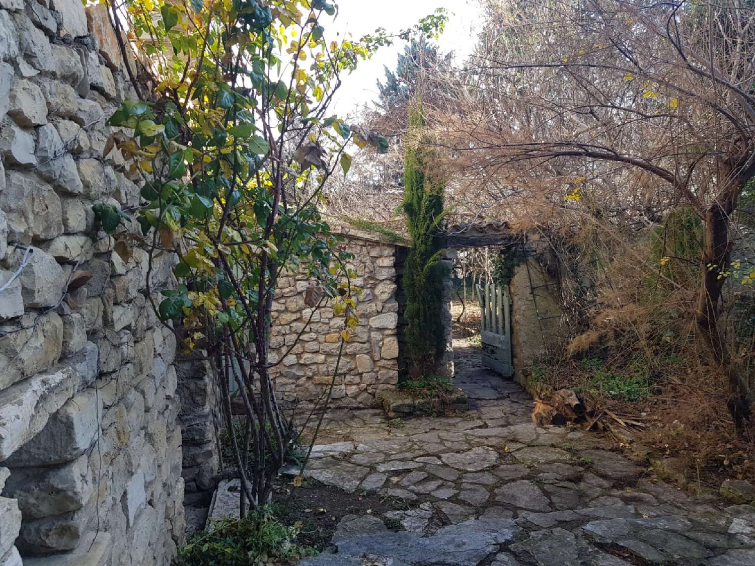  à vendre maison de village Saint-Trinit Vaucluse 8