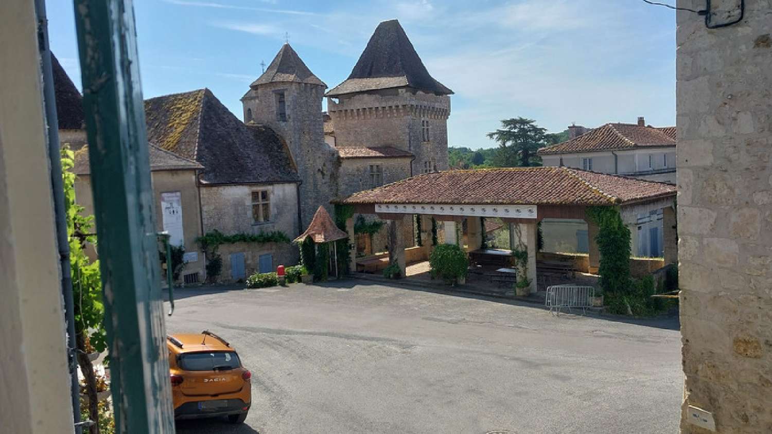  kaufen Dorfhaus Varaignes Dordogne 1