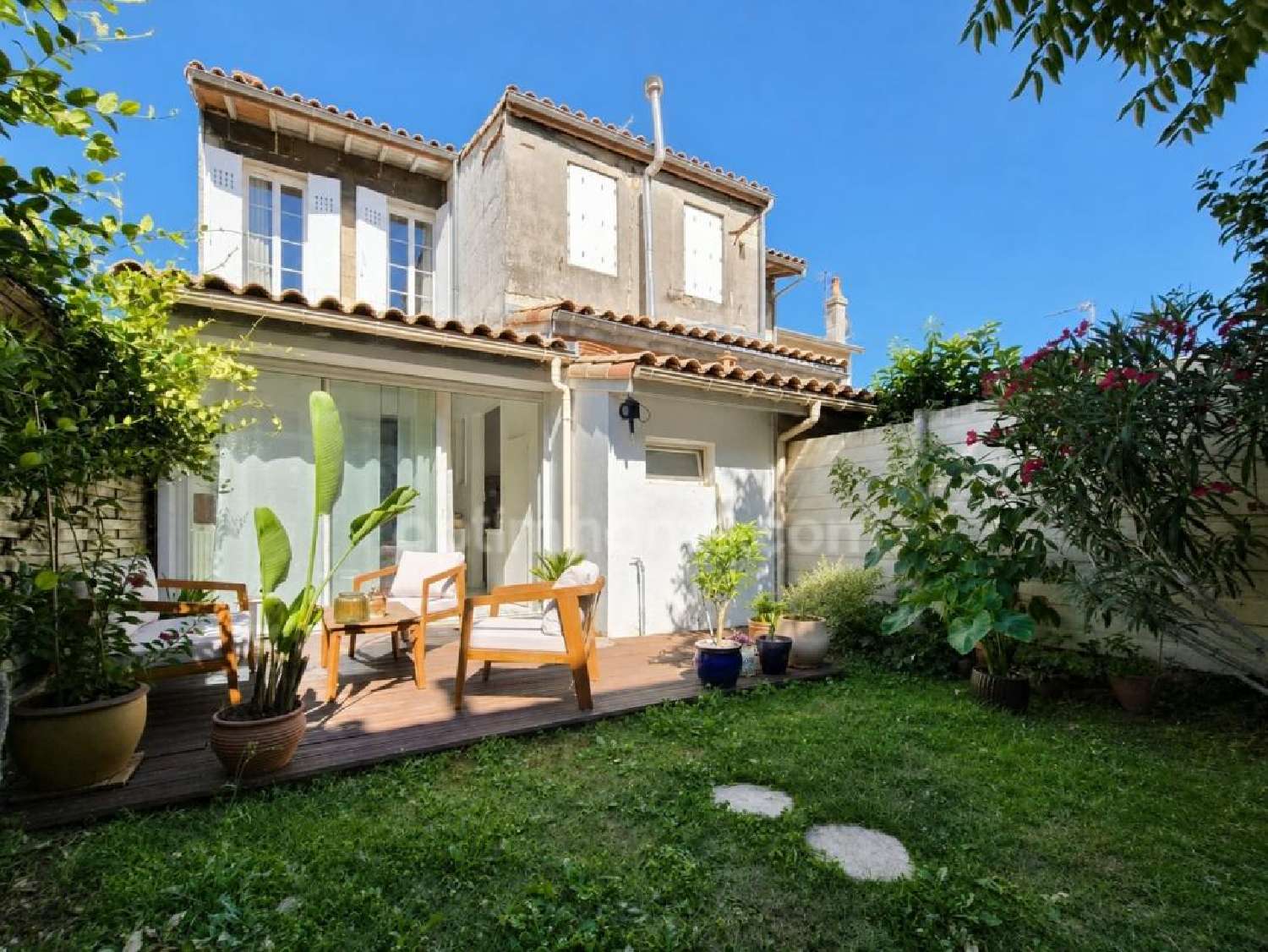 for sale apartment Bordeaux 33800 Gironde 2