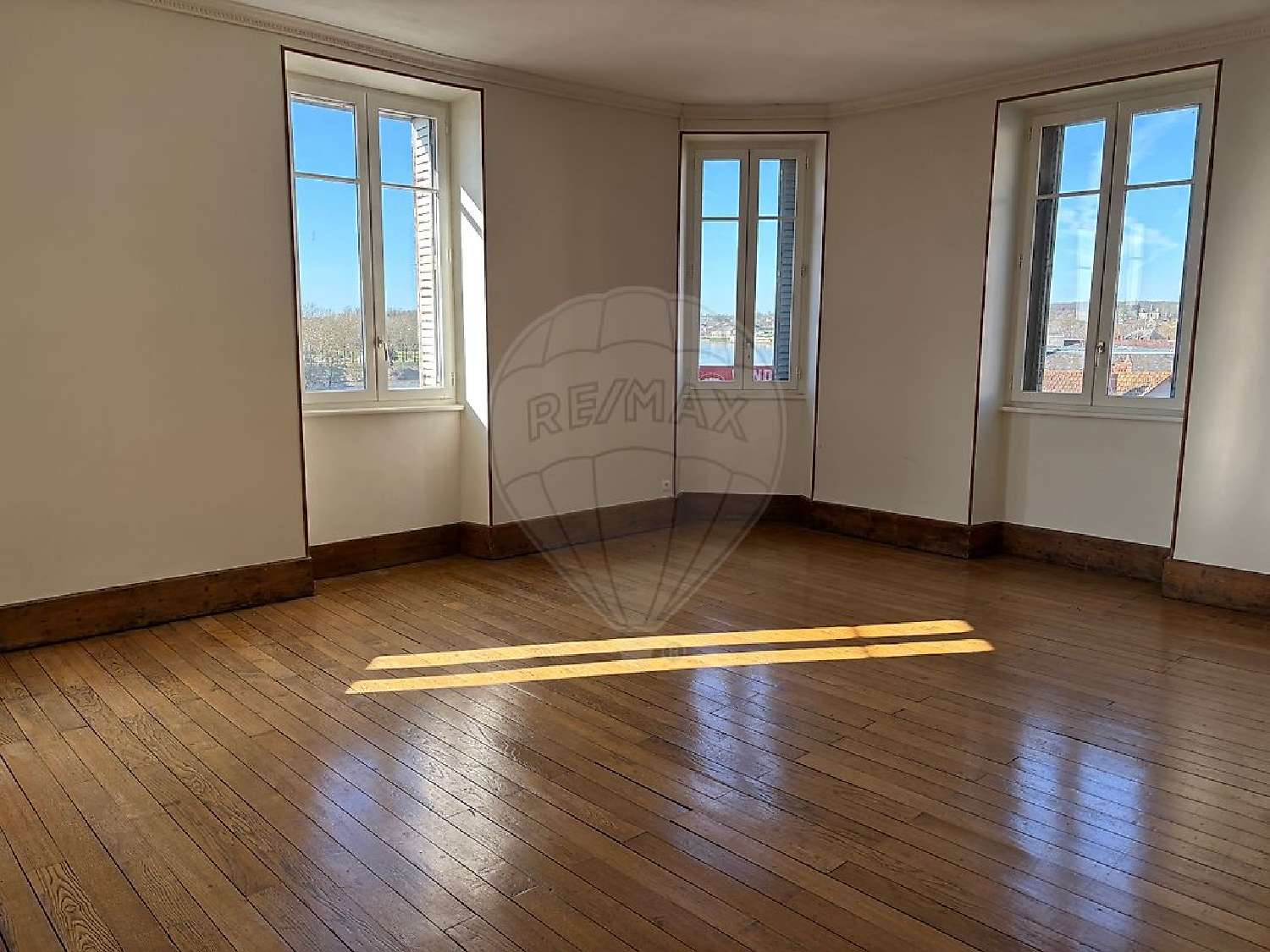 à vendre appartement Decize Nièvre 3
